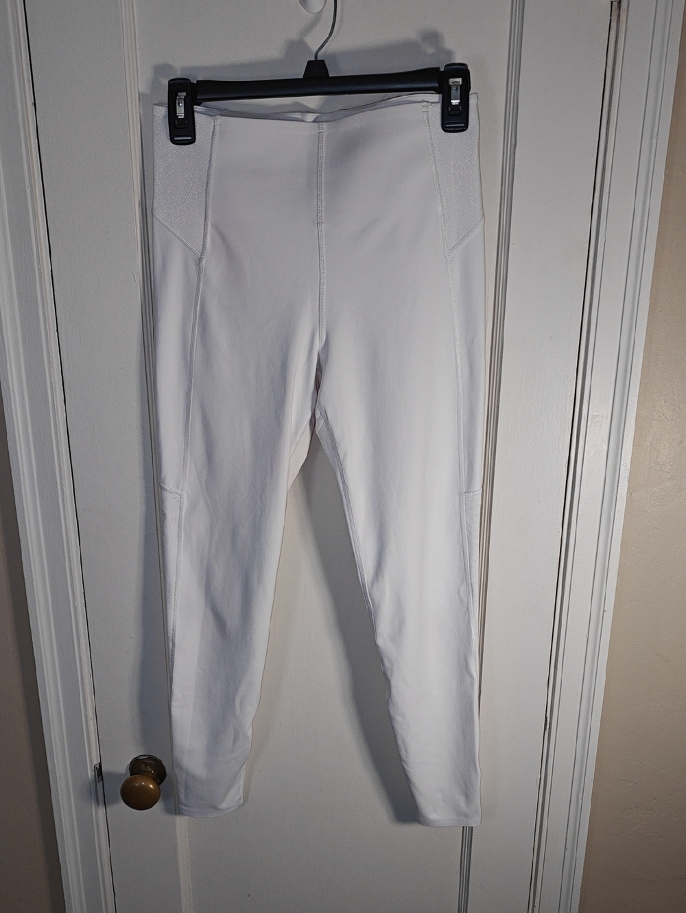 Athleta White Stay Fly 7/8 Tight